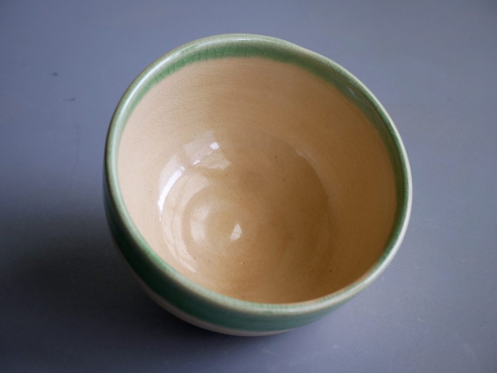 緑釉縁掛け茶碗